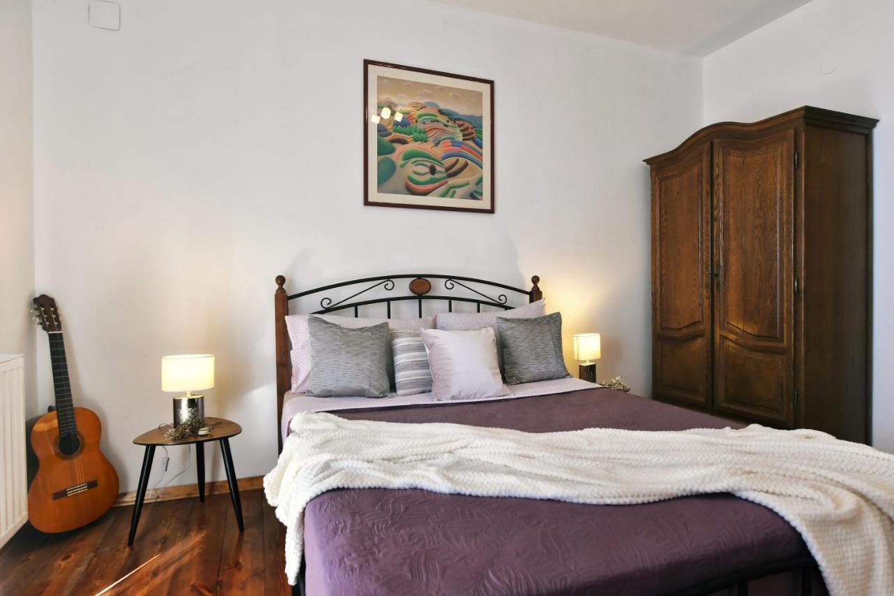 *****Pool House With Beautiful Seaview,Big Garden And Old Tavern***** 里耶卡 外观 照片
